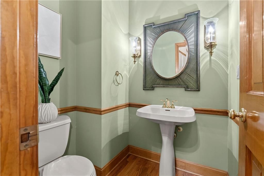 6420 Larson Court — photo 7