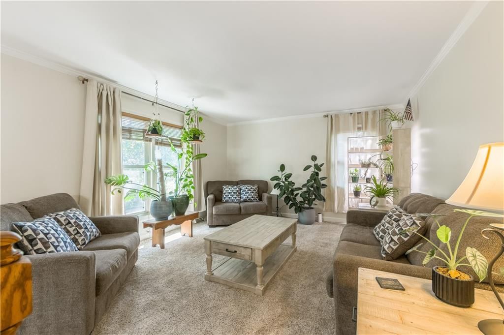 603 Montgomery Street — photo 11