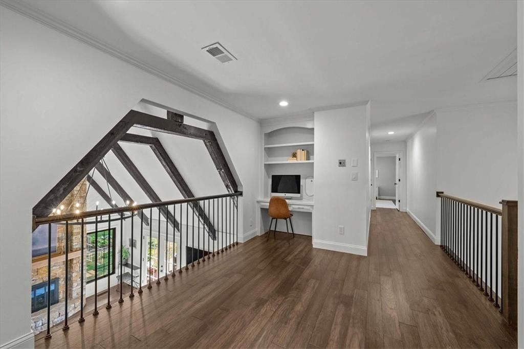 12727 Sagamore Road — photo 32