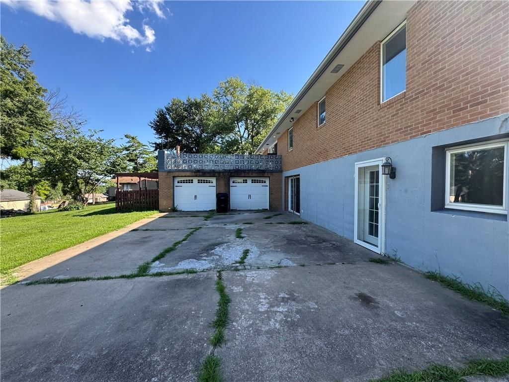 18011 E M 78 Highway — photo 3