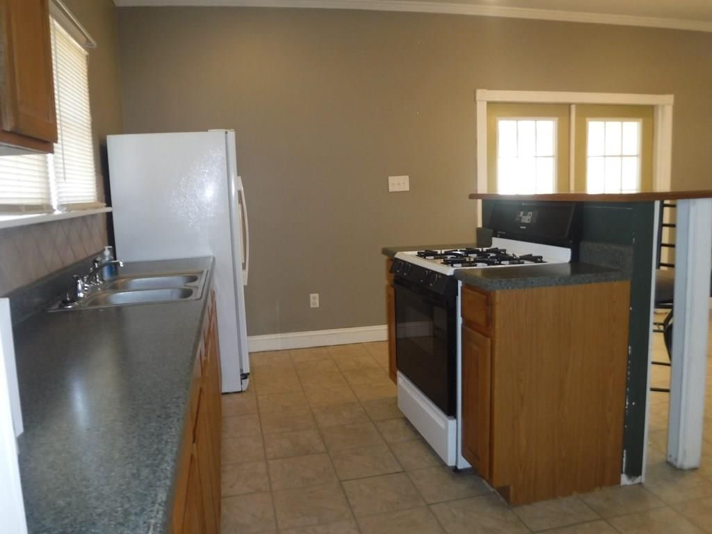 1200 N 6th Street — photo 11