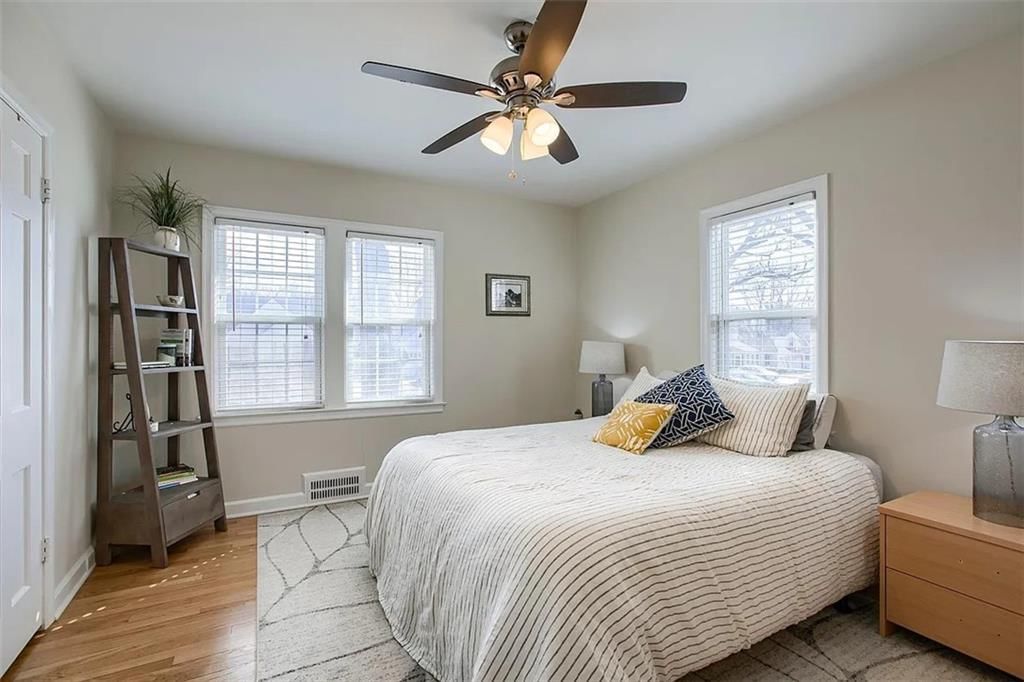 8018 Belleview Avenue — photo 14