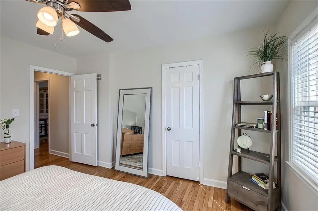 8018 Belleview Avenue — photo 15