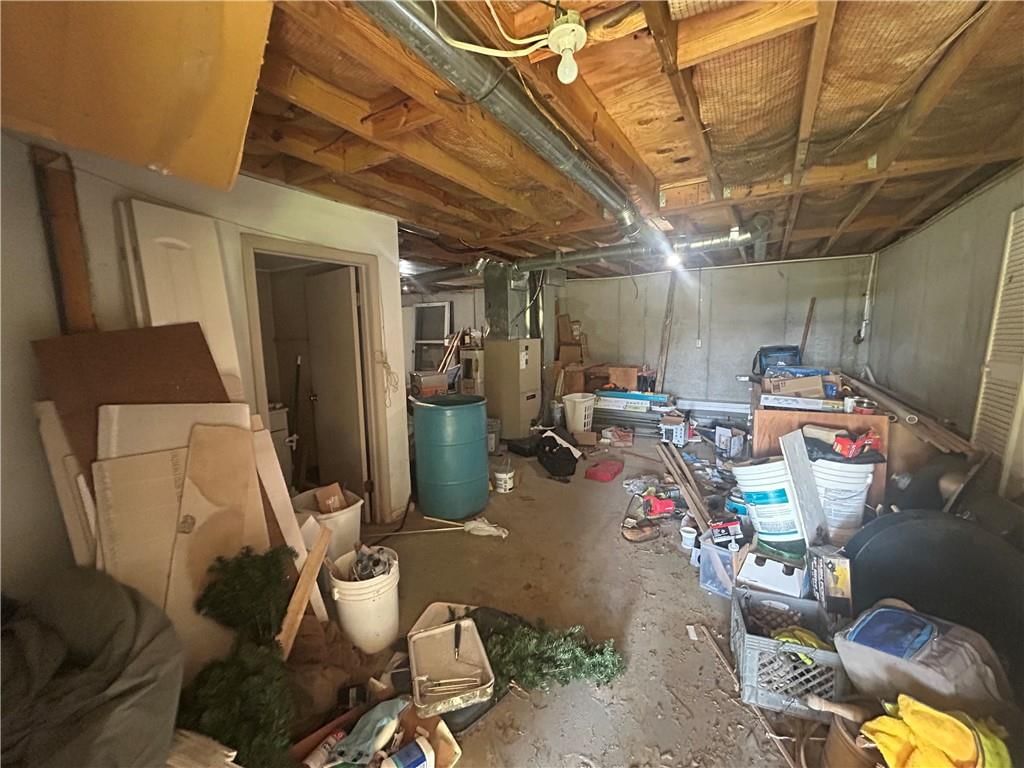 302 Montgomery Court — photo 55