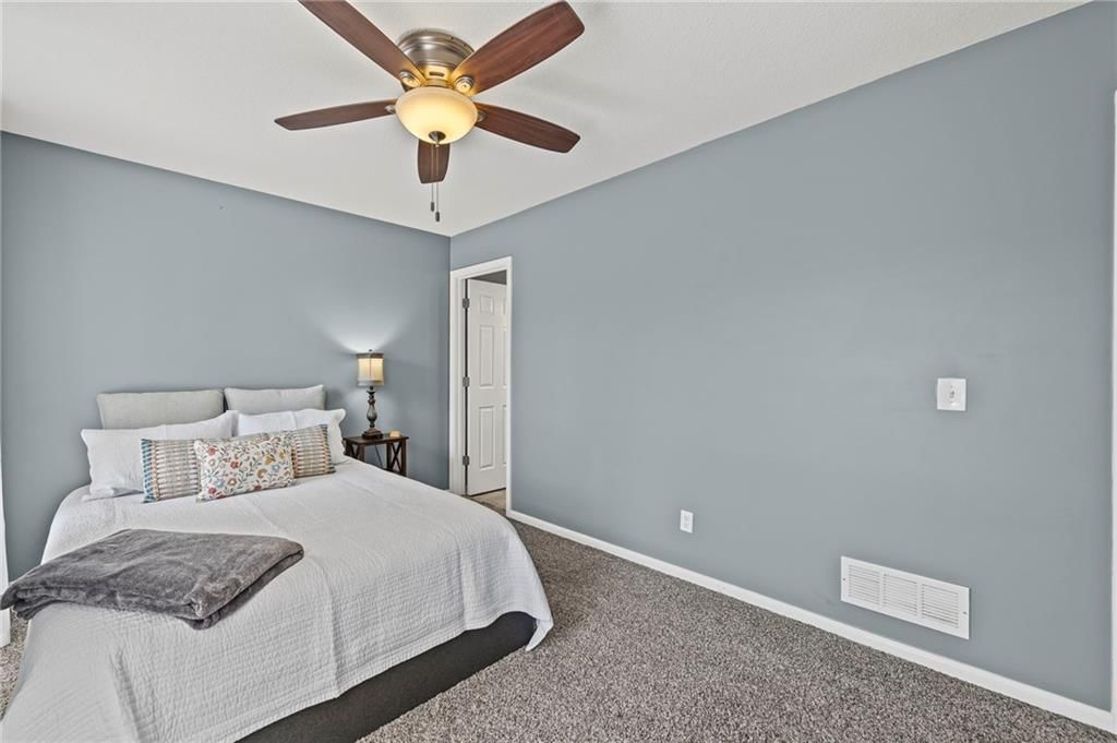 8123 N Oakley Avenue — photo 15