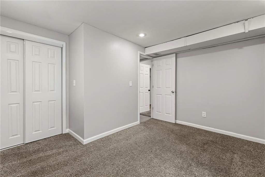 1138 S Willow Street — photo 18