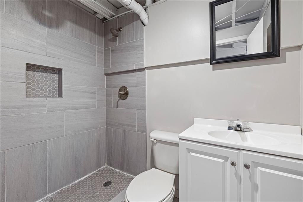 1138 S Willow Street — photo 19
