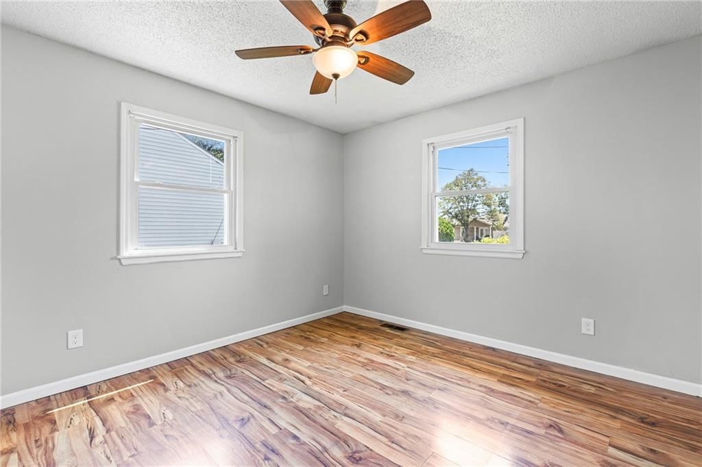 1138 S Willow Street — photo 10