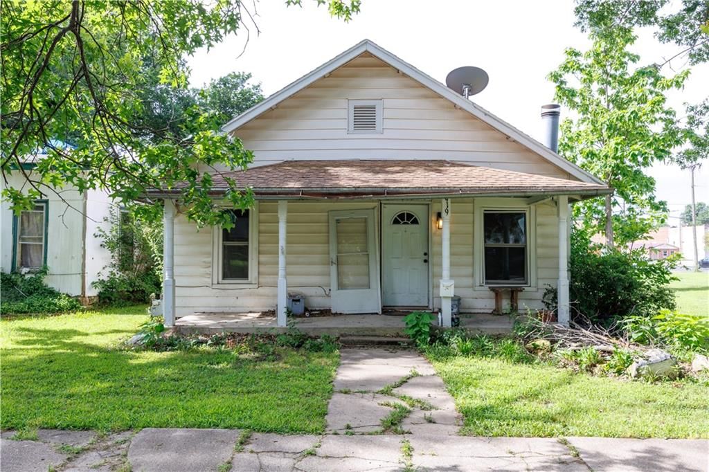 919 Indiana Street — photo 2