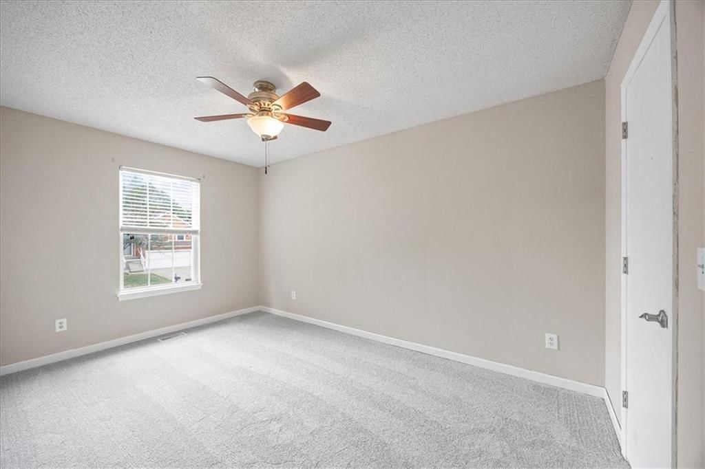 17555 W 111th Court — photo 15