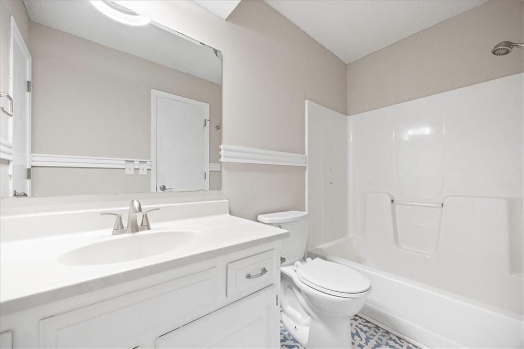 17555 W 111th Court — photo 18