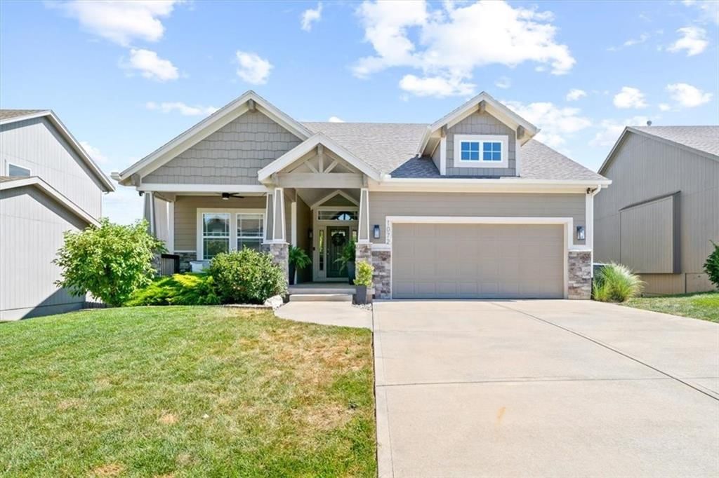1072 N Sumac Street, Olathe, KS