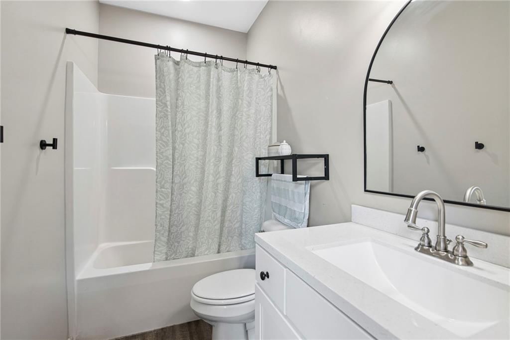 1141 S Main Street — photo 12