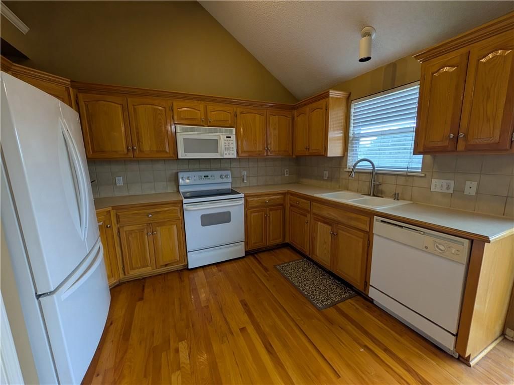4008 NE 83rd Street — photo 14