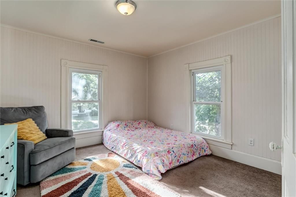 404 S Sycamore Street — photo 21