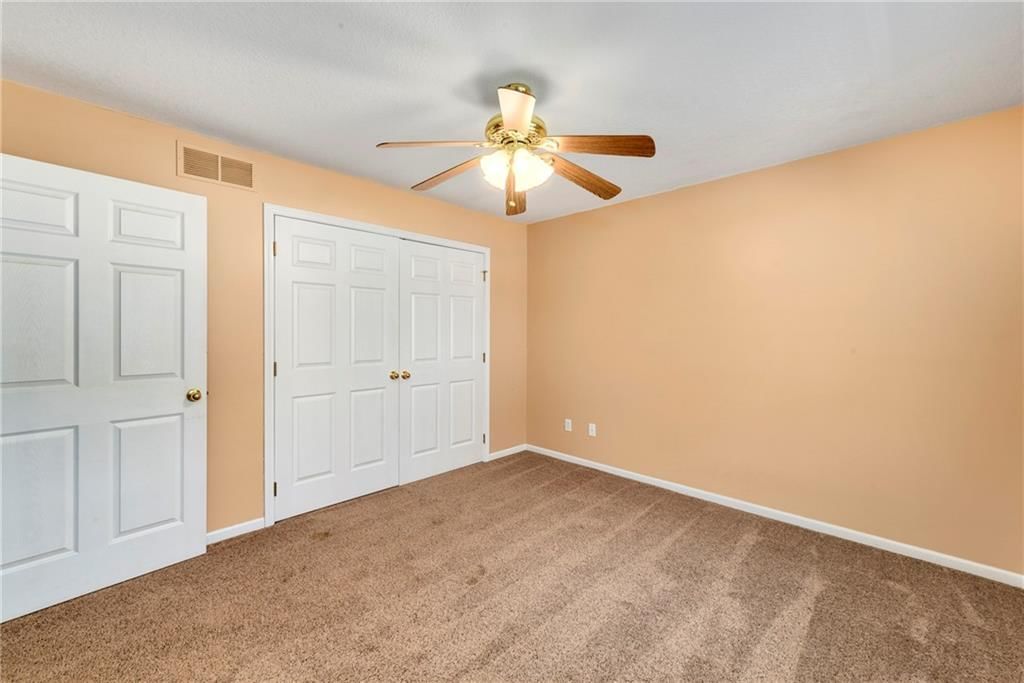 4204 Broadway Terrace — photo 11