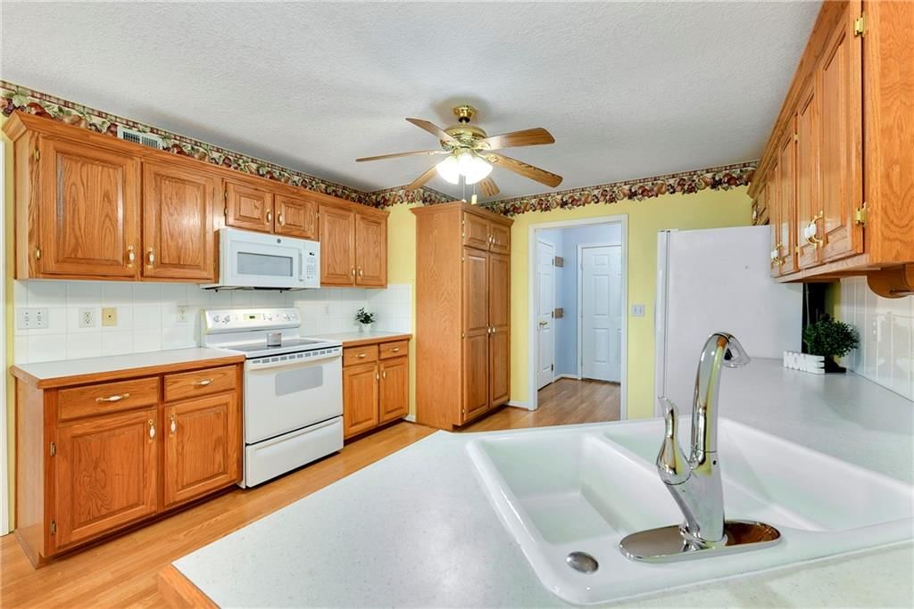4204 Broadway Terrace — photo 25