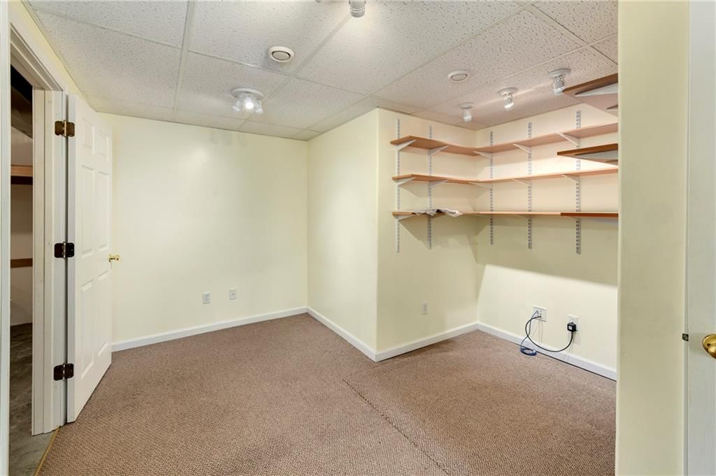 4204 Broadway Terrace — photo 38