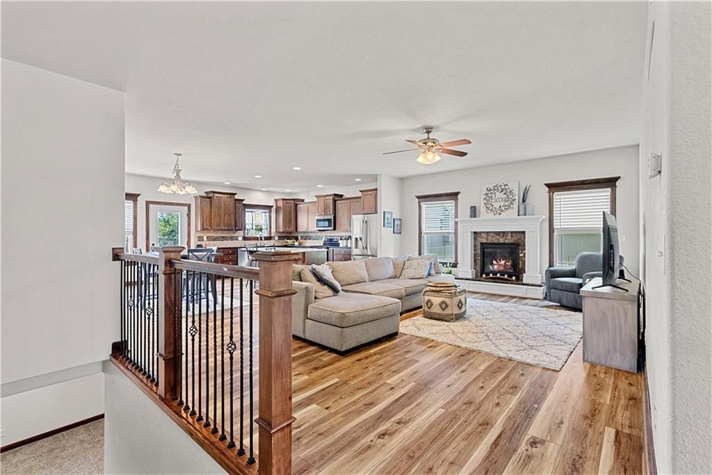 1658 Davis Circle — photo 3