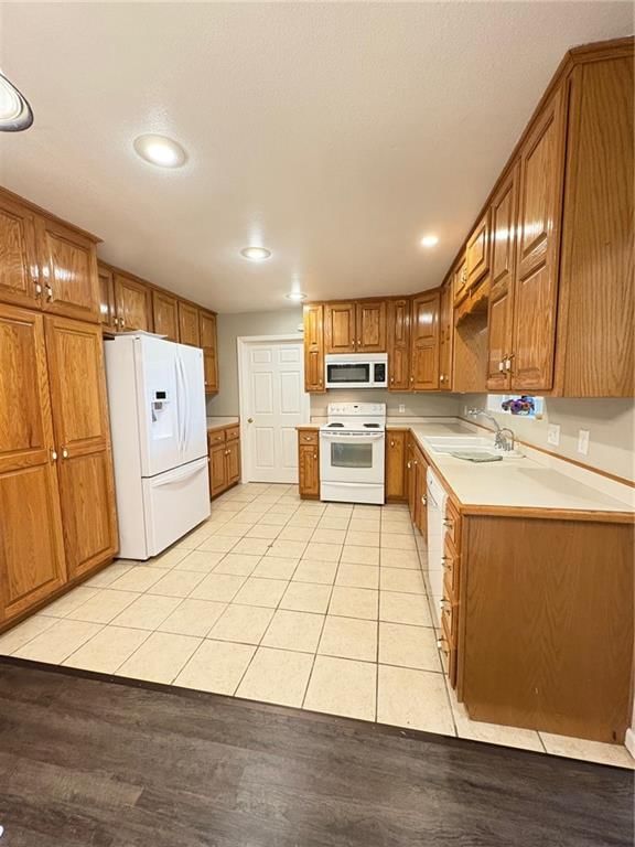 12155 NE 1069 Road — photo 8