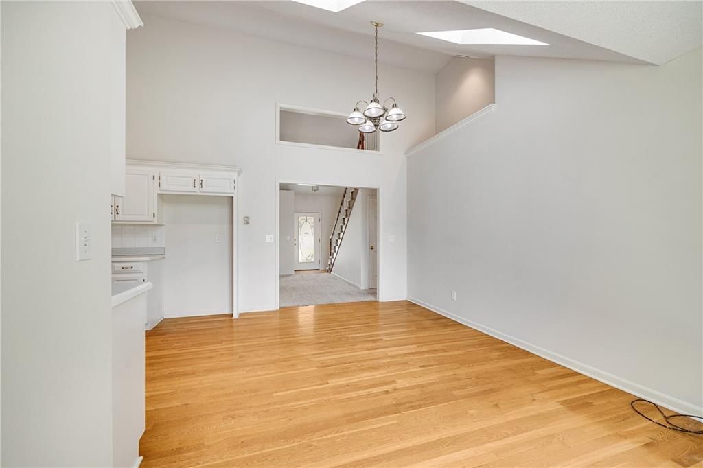 1541 NE Tawny Drive — photo 8