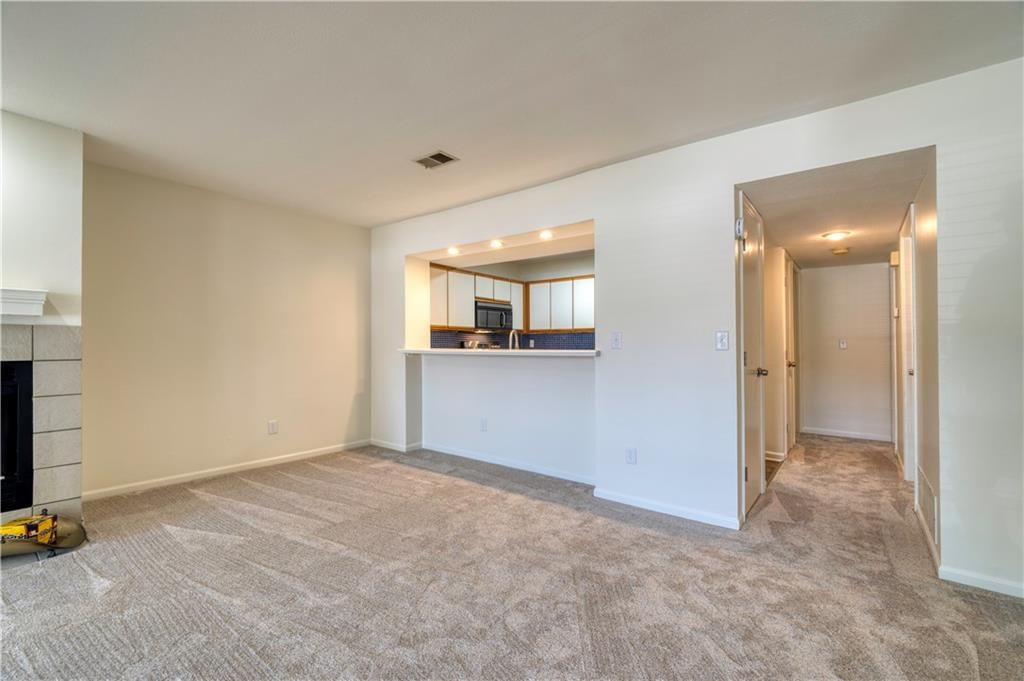 8858 W 106th Terrace — photo 12