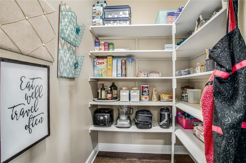512 NE Spring Creek Place — photo 17