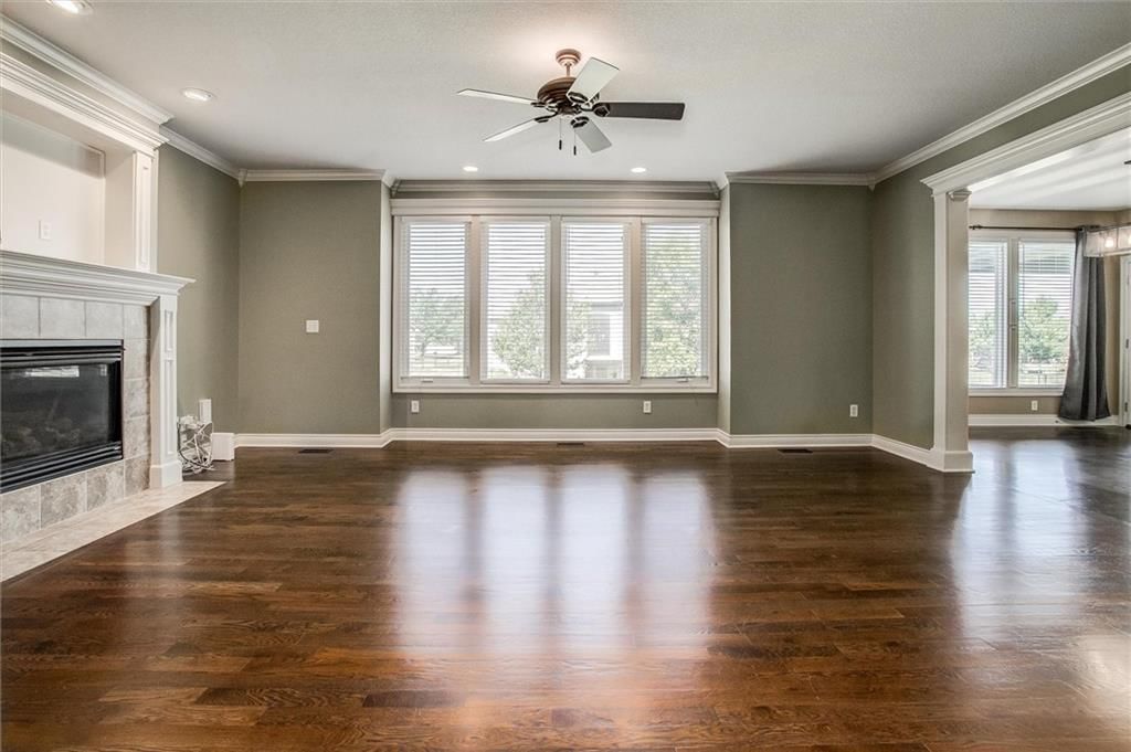 512 NE Spring Creek Place — photo 8