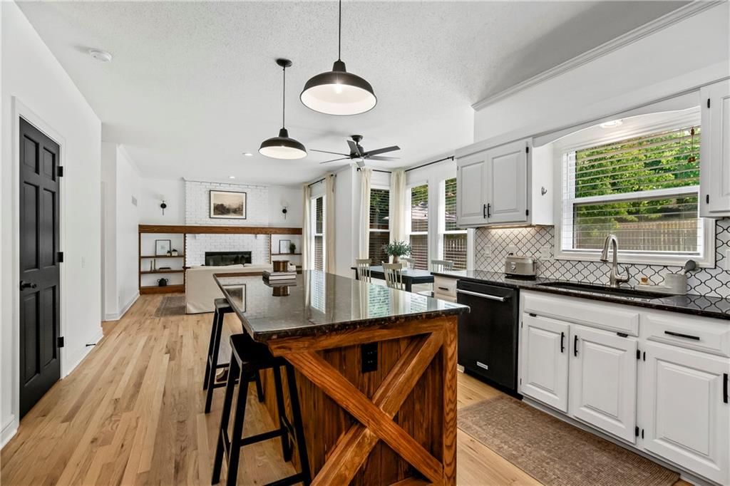 11245 S Penrose Street — photo 12