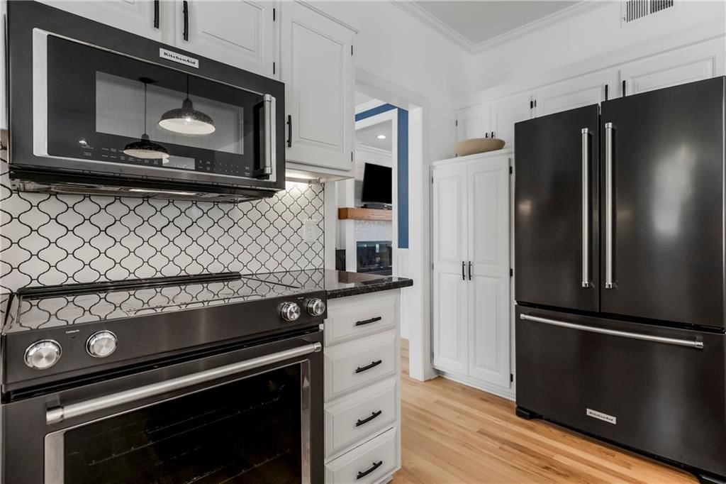 11245 S Penrose Street — photo 17