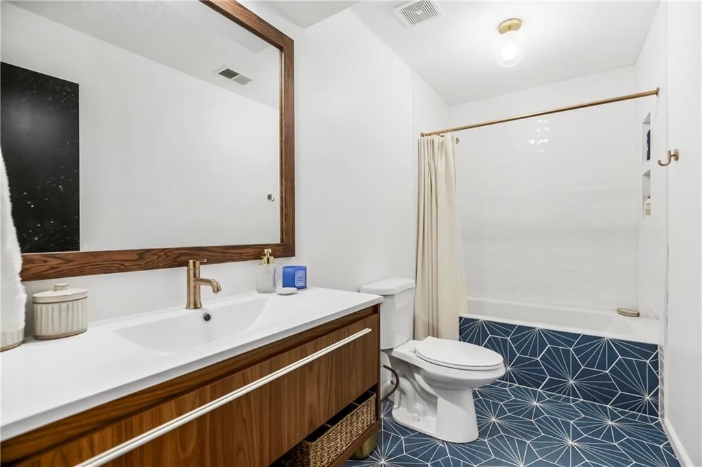 11245 S Penrose Street — photo 19