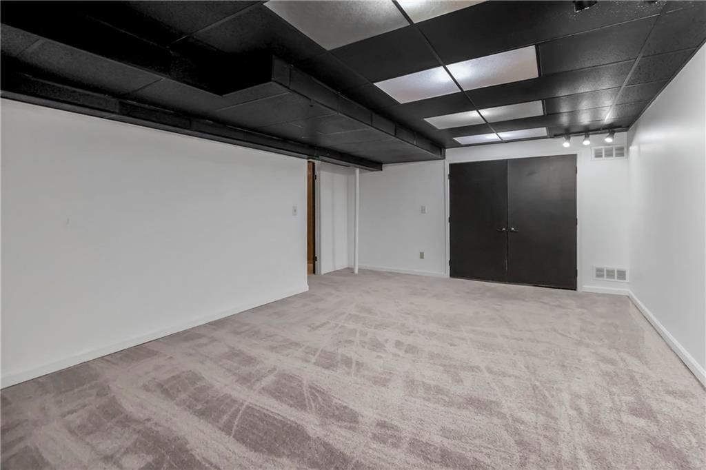 11245 S Penrose Street — photo 31