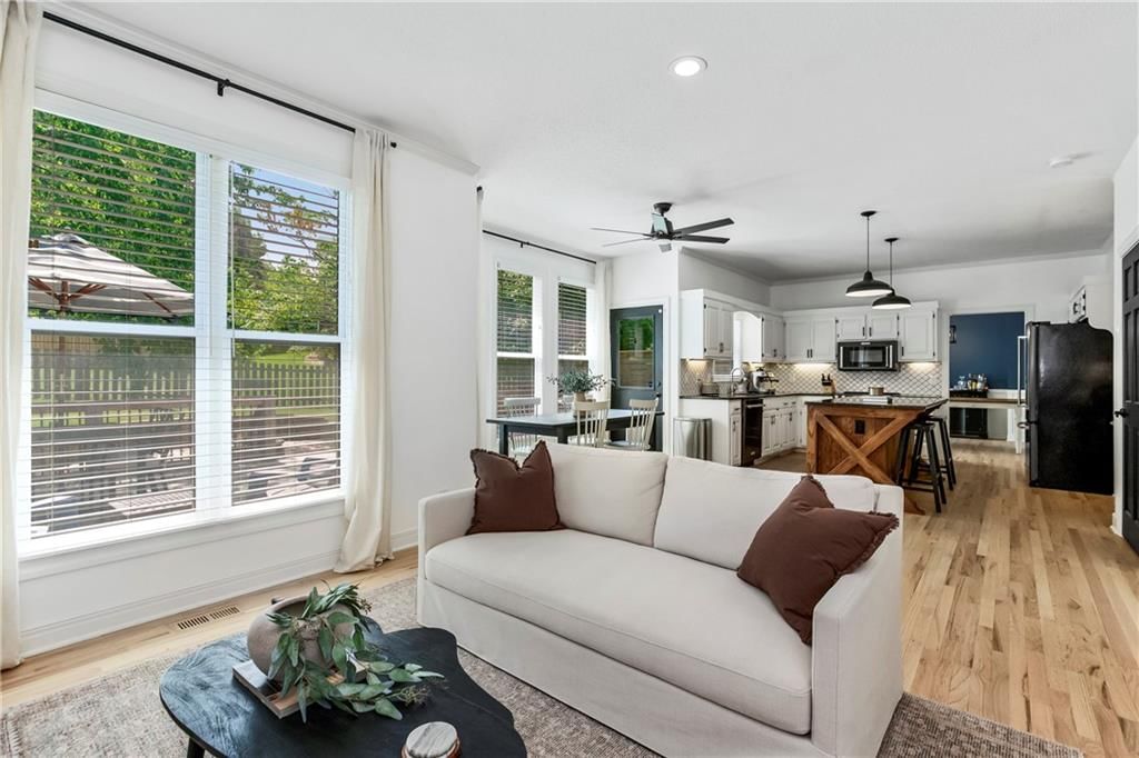 11245 S Penrose Street — photo 9