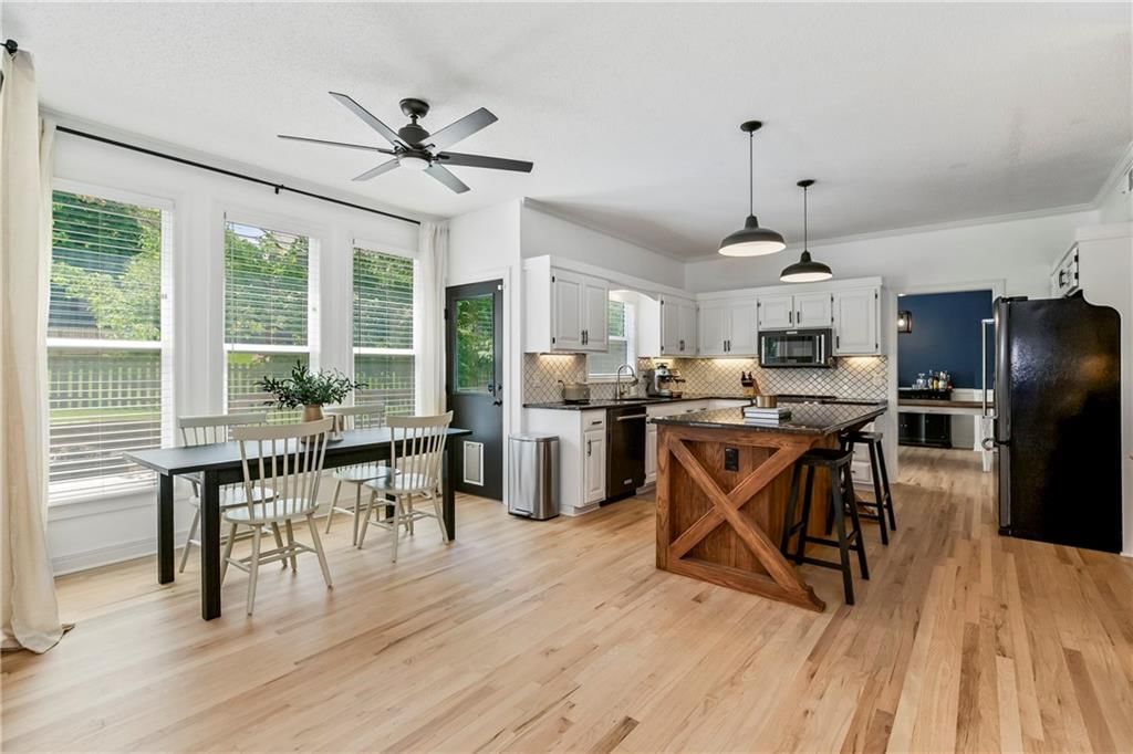 11245 S Penrose Street — photo 10