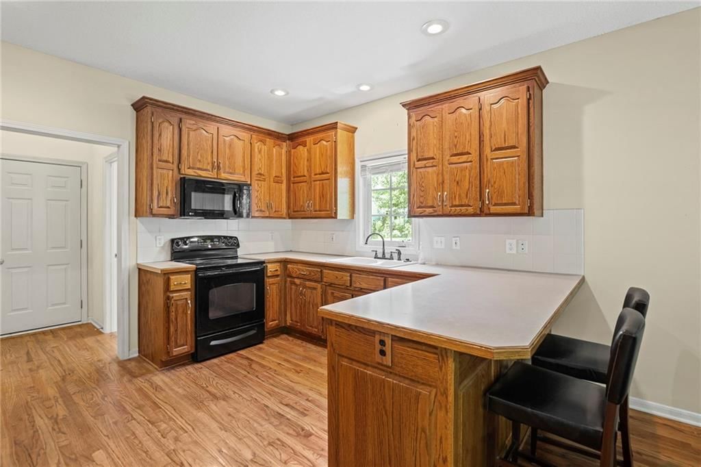 6202 NW 79th Street — photo 13