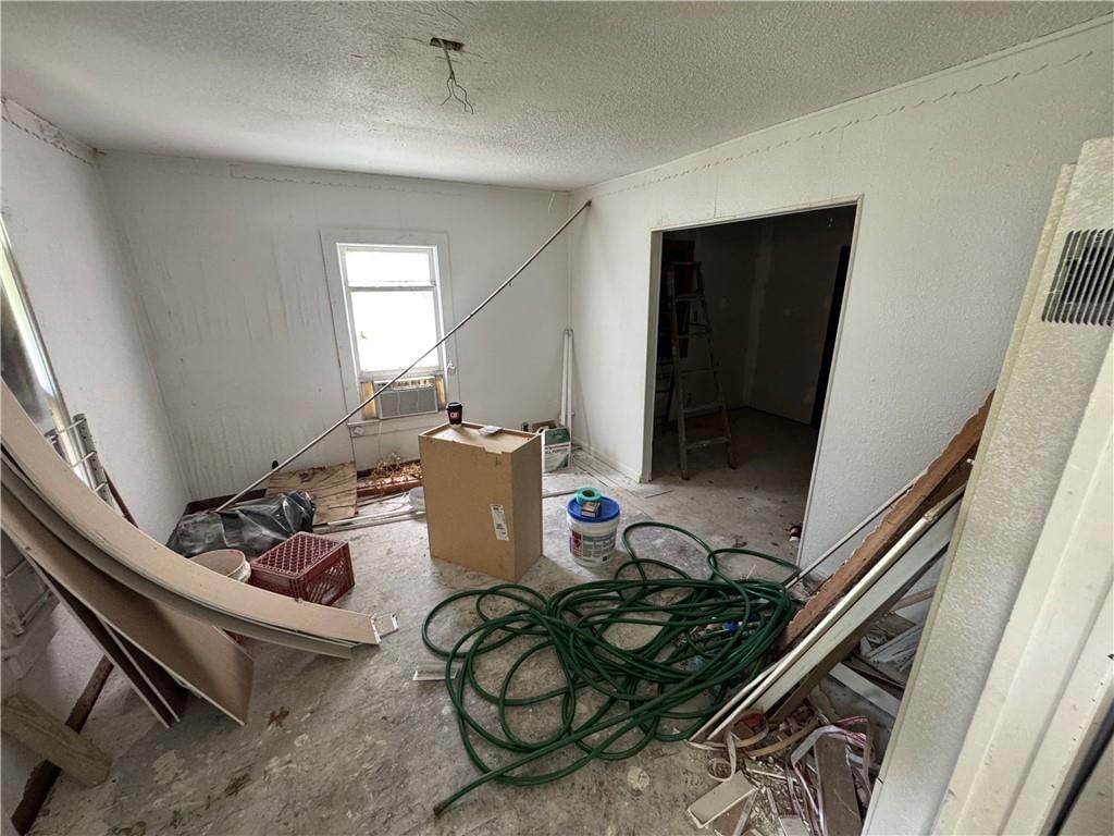 8126 Lydia Avenue — photo 8