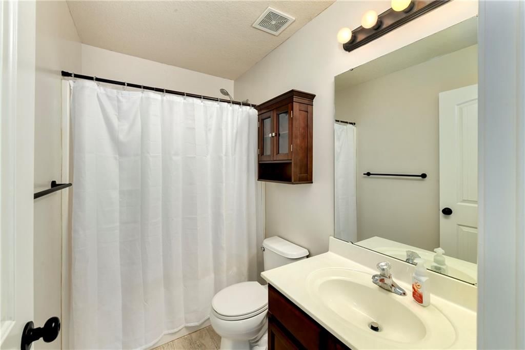 14324 Richmond Avenue — photo 13
