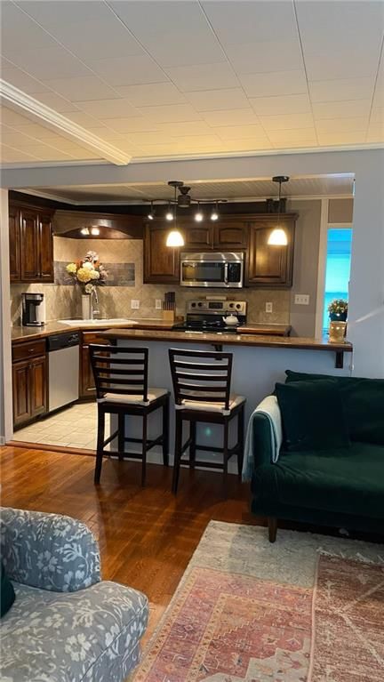 1209 NE 43rd Terrace — photo 5