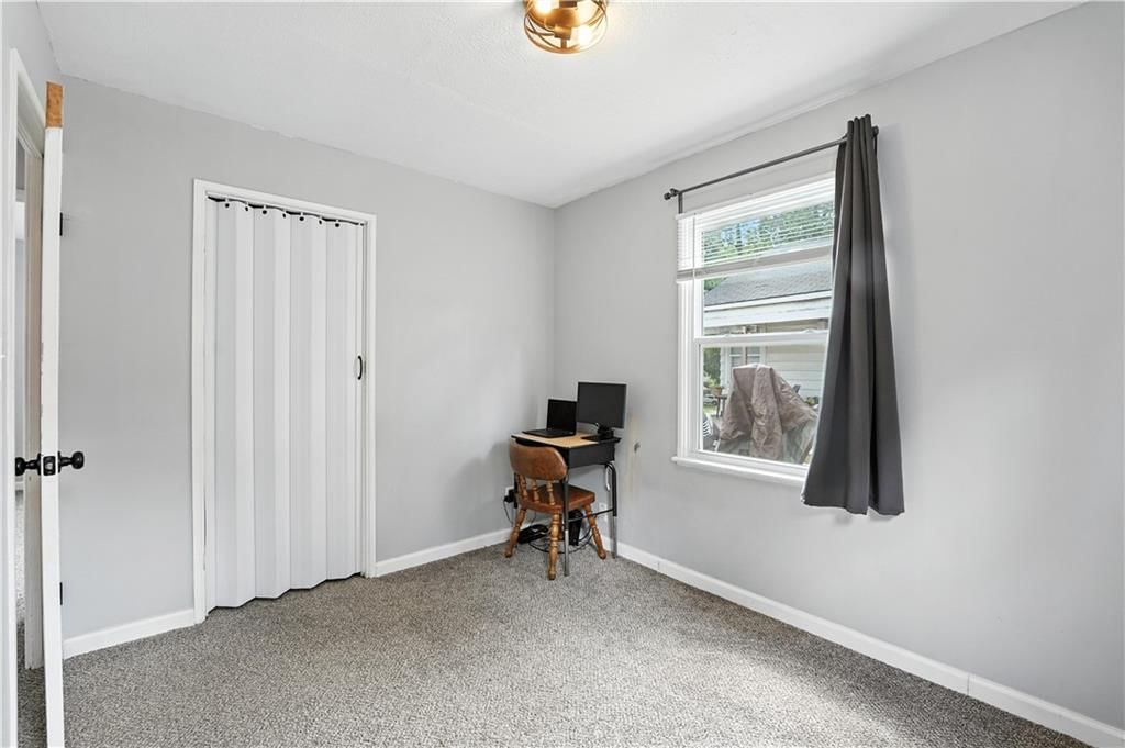 728 NE 45th Street — photo 14