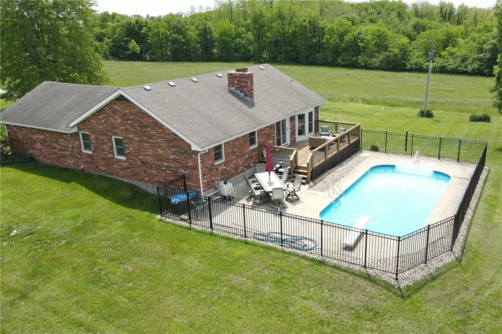 24140 Williams Road — photo 36