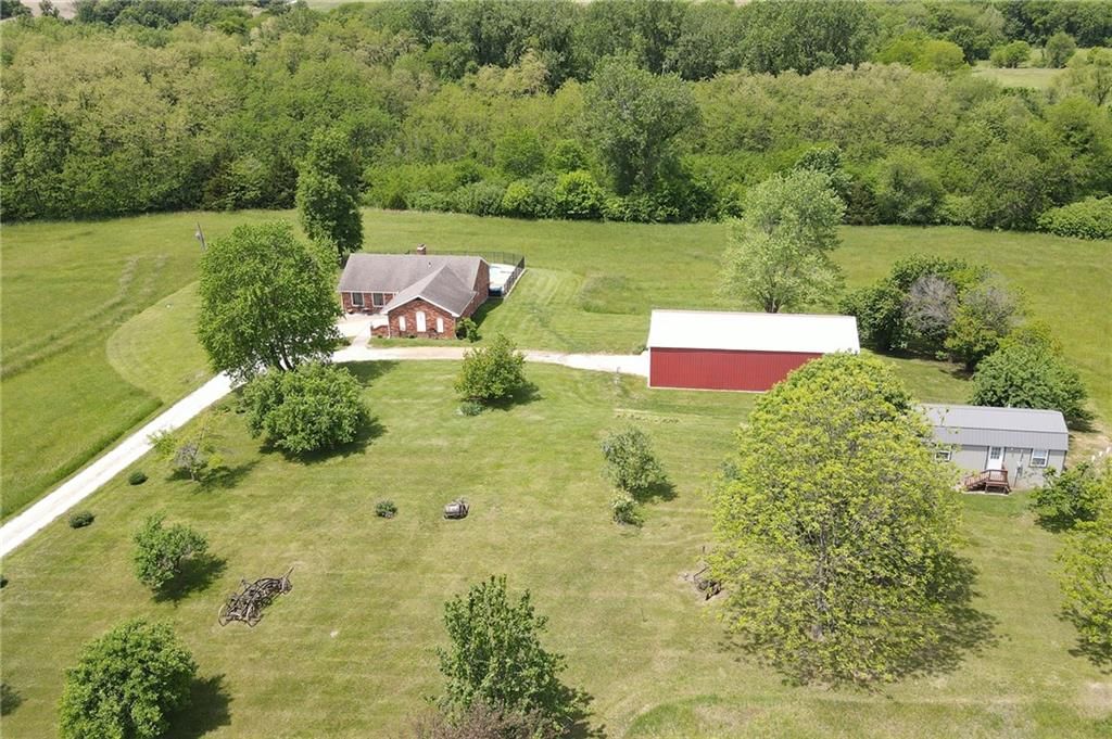 24140 Williams Road — photo 38