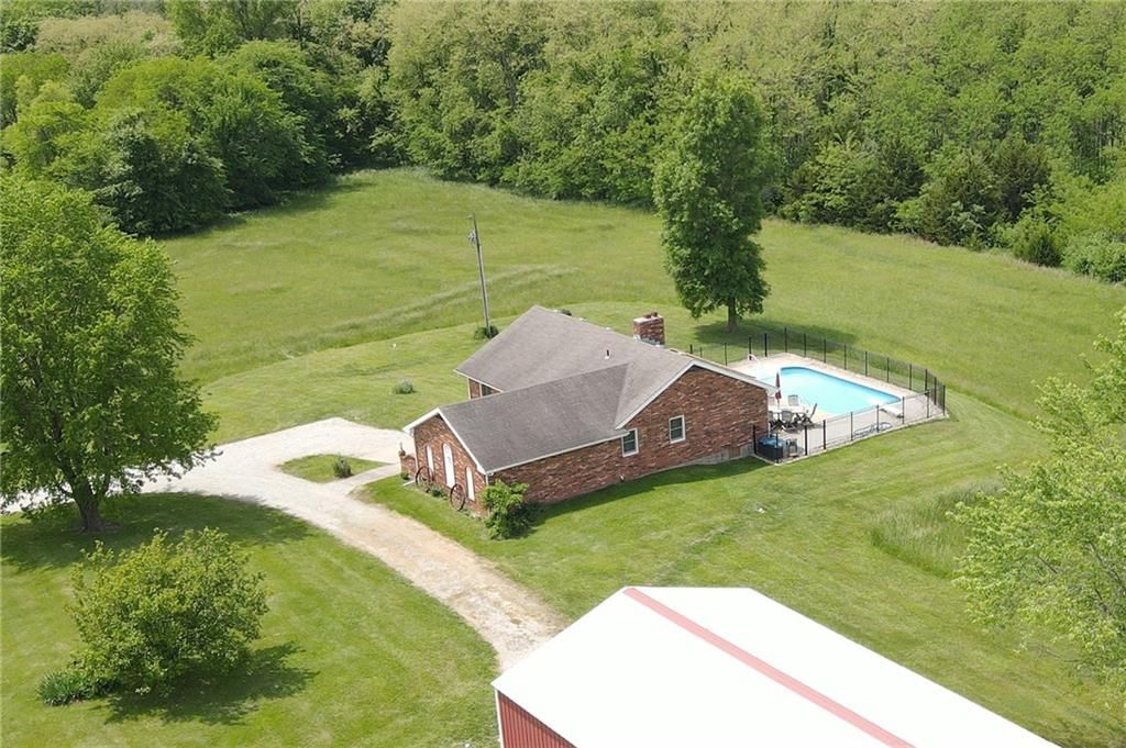 24140 Williams Road — photo 5
