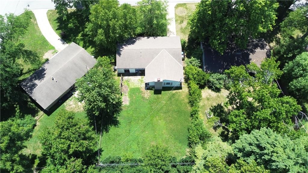 4306 W 78th Terrace — photo 35