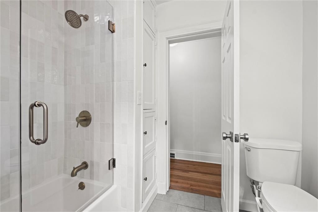 5600 Kenwood Avenue — photo 21