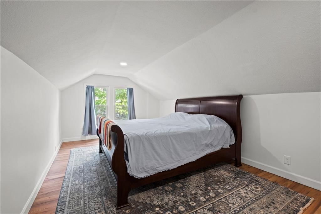 5600 Kenwood Avenue — photo 23