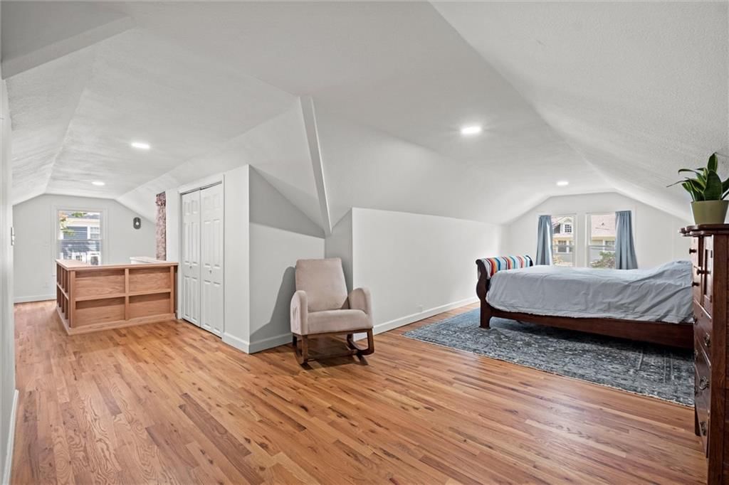 5600 Kenwood Avenue — photo 24