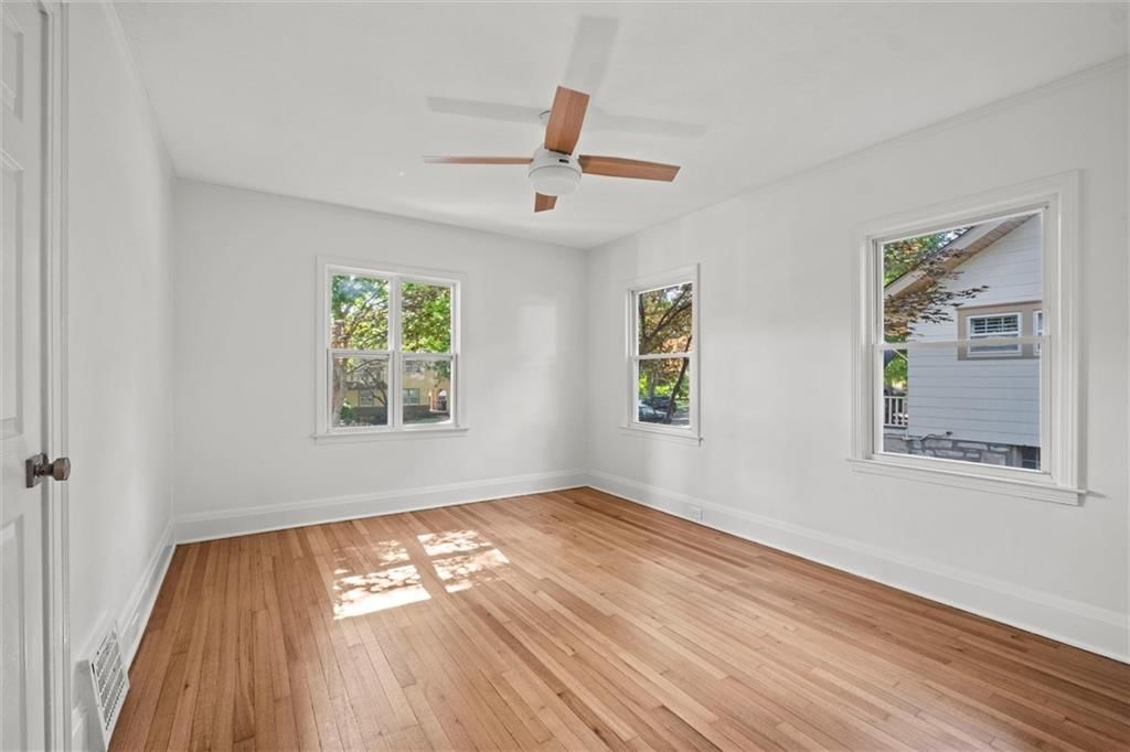 5600 Kenwood Avenue — photo 28