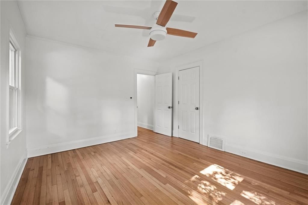 5600 Kenwood Avenue — photo 29