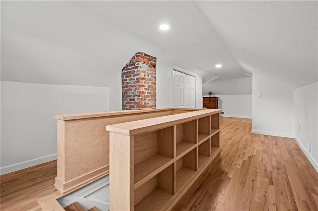 5600 Kenwood Avenue — photo 30