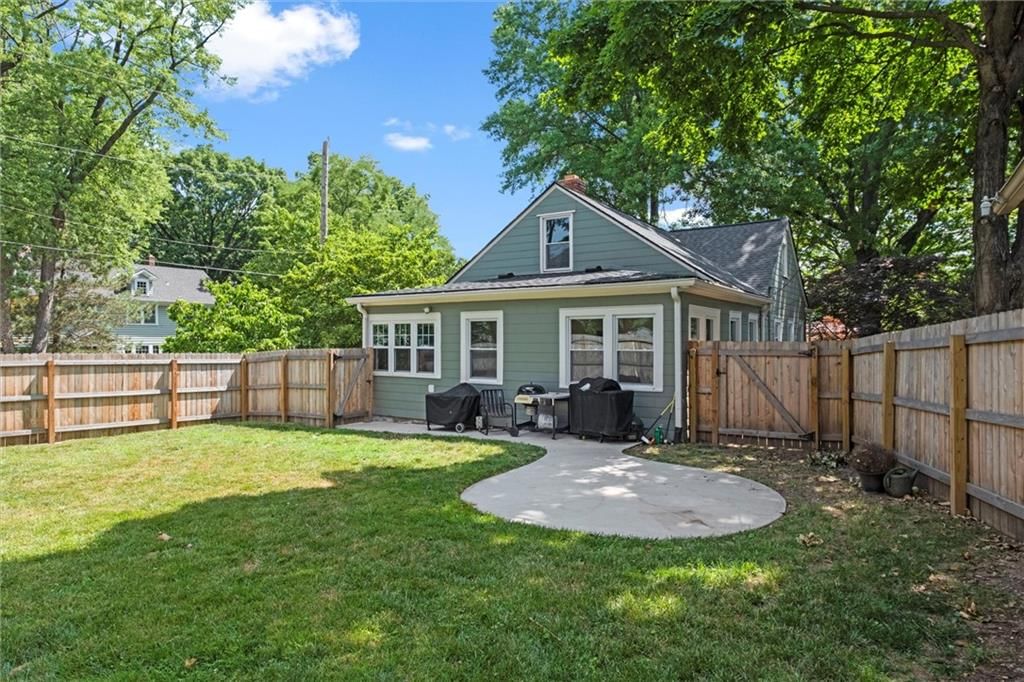 5600 Kenwood Avenue — photo 36